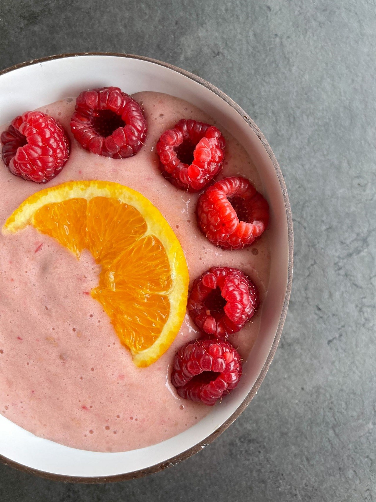 smoothie bowl plátano y pera